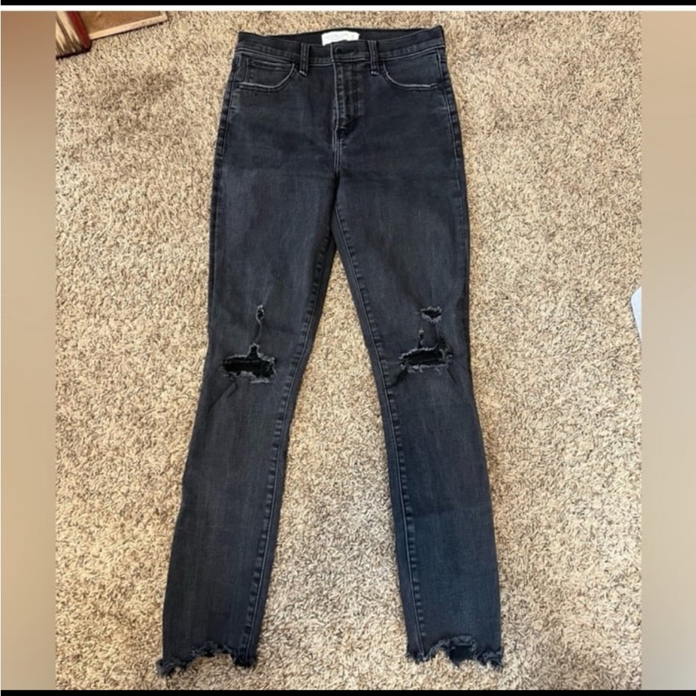 Abercrombie & Fitch Dark Gray Distressed Skinny Jeans